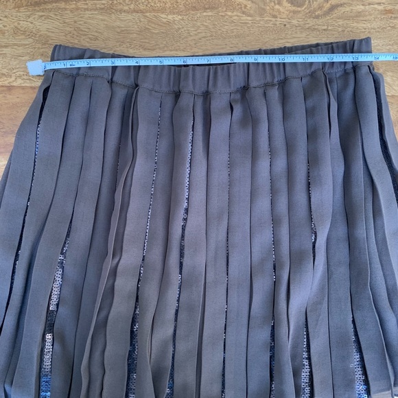 Club Monaco Sequin Skirt Size 4 - Picture 4 of 6